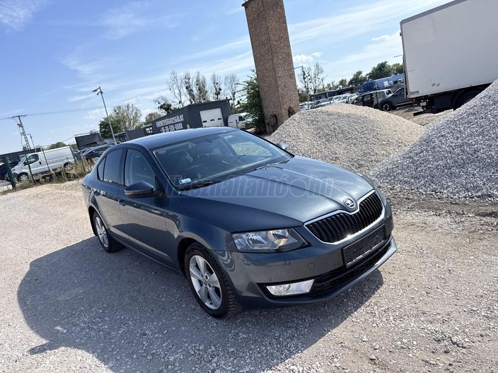 SKODA OCTAVIA 1.6 CR TDI Elegance
