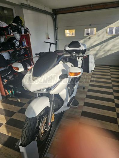 HONDA DN-01