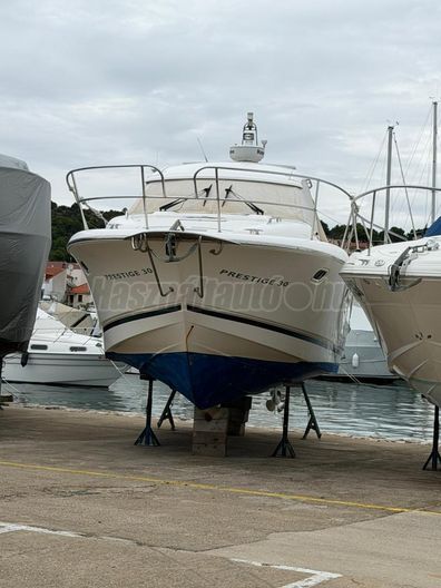 JEANNEAU Prestige 30S