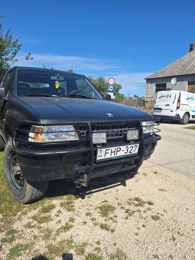 OPEL FRONTERA 2.0 Sport