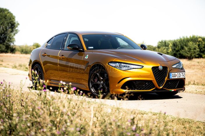 ALFA ROMEO GIULIA 2.9 T V6 Quadrifoglio (Automata)