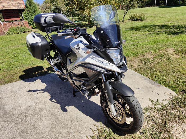 HONDA VFR 800 X