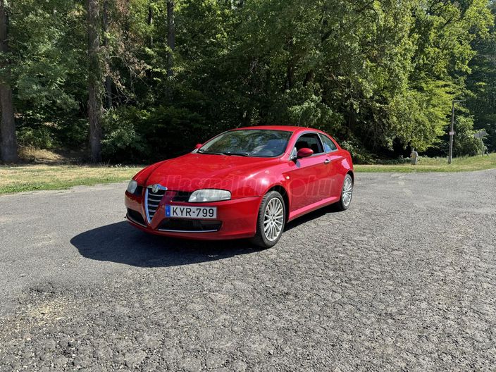 ALFA ROMEO GT 1.8 T Spark Impression