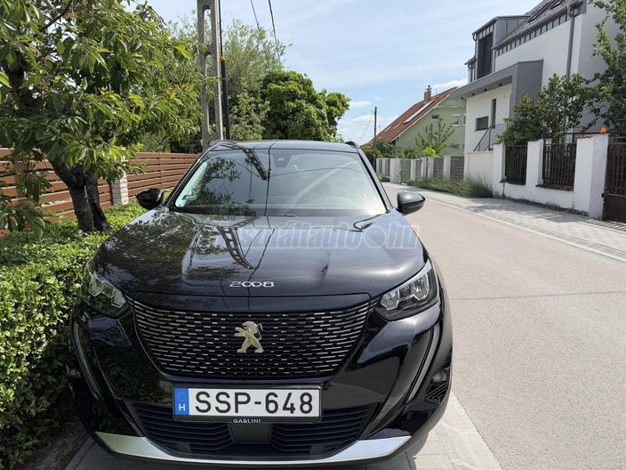 PEUGEOT 2008 1.2 PureTech Allure Pack EAT8