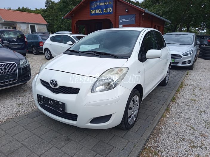 TOYOTA YARIS 1.0