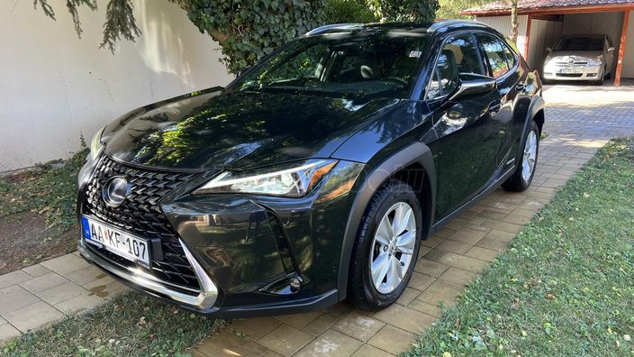 LEXUS UX 250h Comfort Top CVT