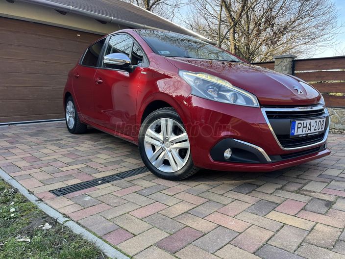 PEUGEOT 208 1.6 BlueHDi Style