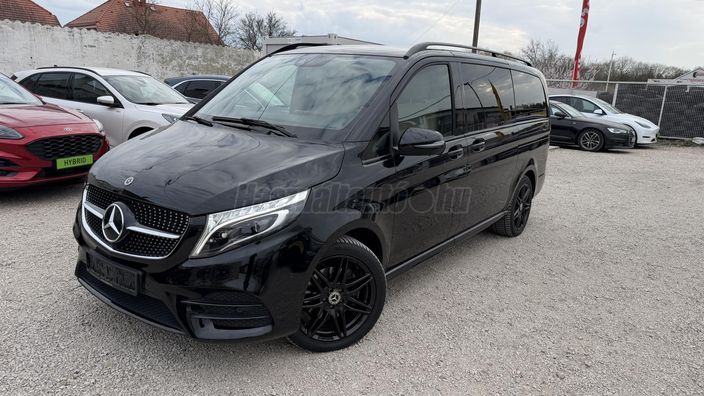 MERCEDES-BENZ V-OSZTÁLY V 300 BlueTec d Exclusive L (Automata) 4x4 (7 személyes )