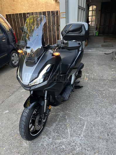 HONDA ADV 350