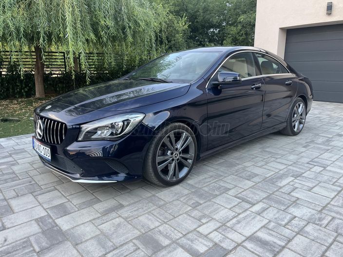MERCEDES-BENZ CLA 250 7G-DCT