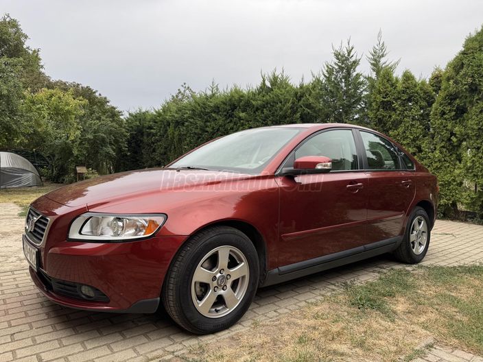VOLVO S40 1.6 Kinetic