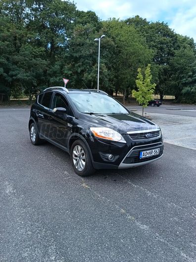 FORD KUGA 2.0 TDCi Titanium