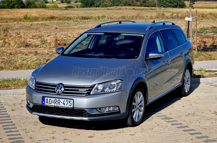 VOLKSWAGEN PASSAT VII Variant 2.0 CR TDI Alltrack 4Motion BMT DSG