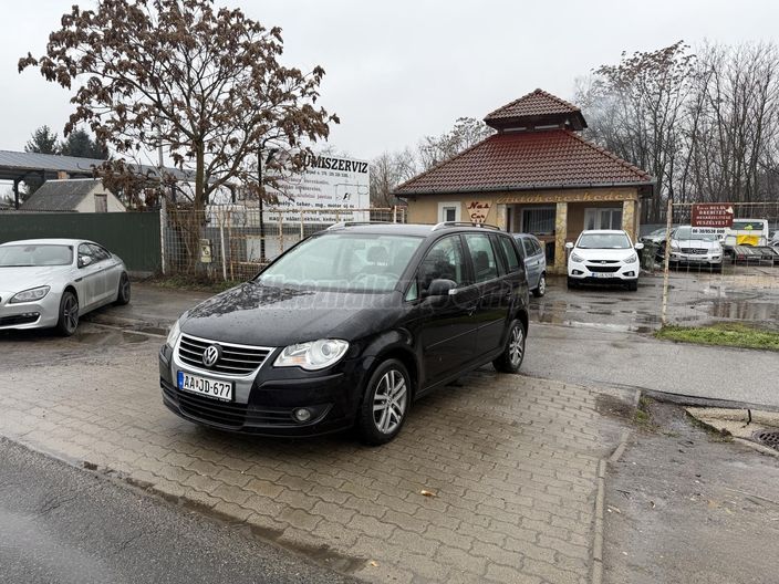 VOLKSWAGEN TOURAN Cross 1.9 PD TDi DSG DPF