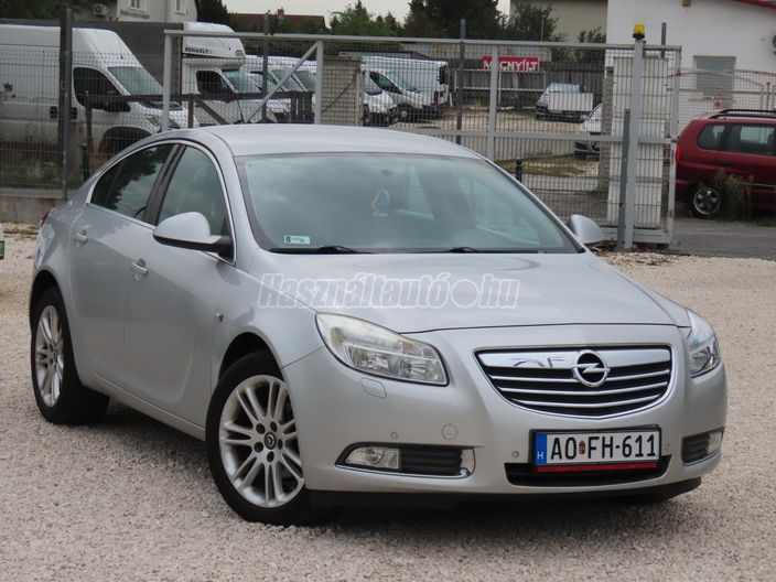 OPEL INSIGNIA 1.6
