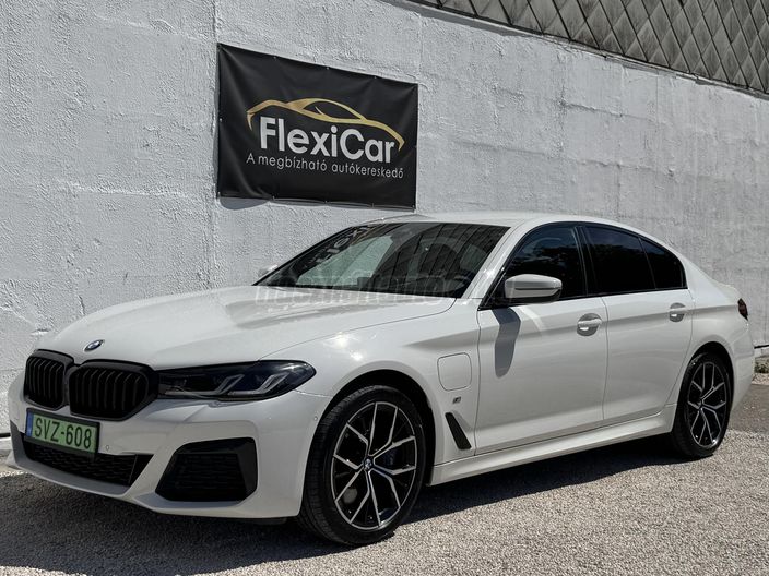 BMW 545 545e xDrive (Automata)