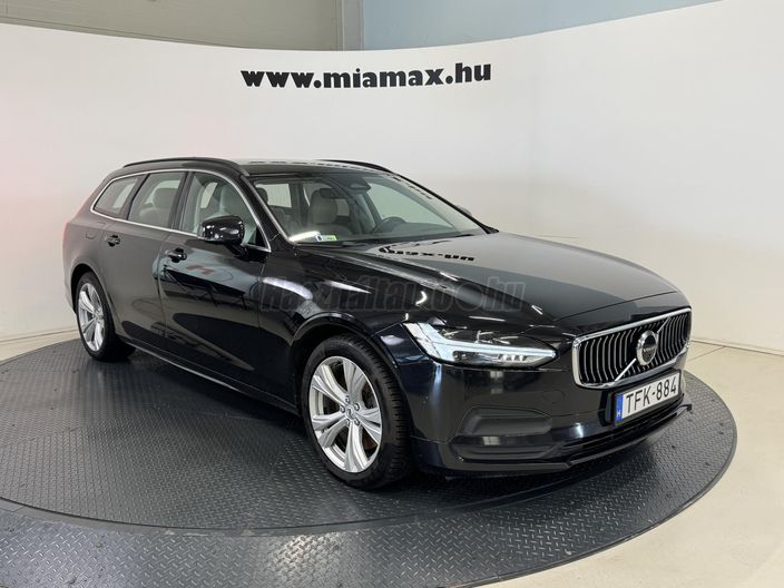 VOLVO V90 2.0 [B4] MHEV Momentum Pro Geartronic