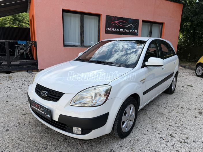 KIA RIO 1.4 EX