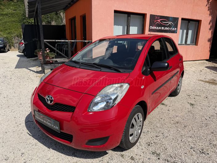 TOYOTA YARIS 1.0 Active