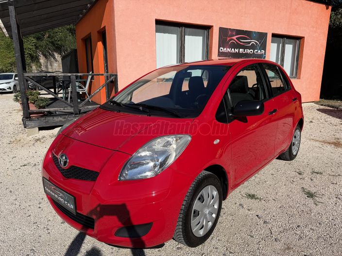 TOYOTA YARIS 1.0 LIFE