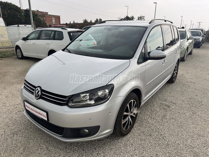 VOLKSWAGEN TOURAN 1.6 CR TDI Comfortline DSG