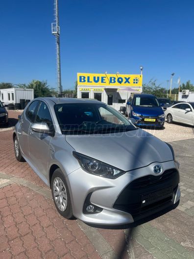 TOYOTA YARIS 1.5 Hybrid Comfort Style Tech e-CVT