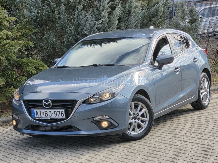MAZDA 3 Sport 2.2 D Revolution