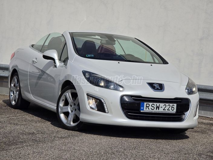 PEUGEOT 308 CC 2.0 HDi Sport Pack