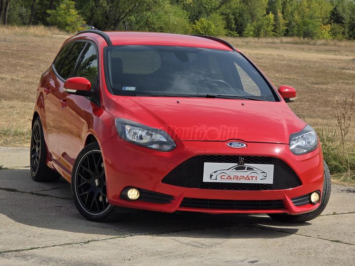 FORD FOCUS 2.0 Ecoboost ST3