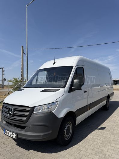 MERCEDES-BENZ SPRINTER 317 CDI 907.637.13