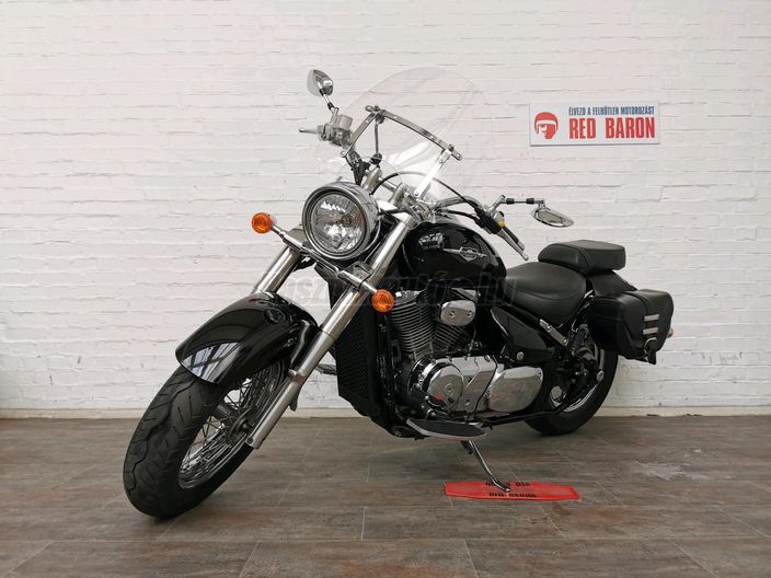 SUZUKI VL 800 (INTRUDER)