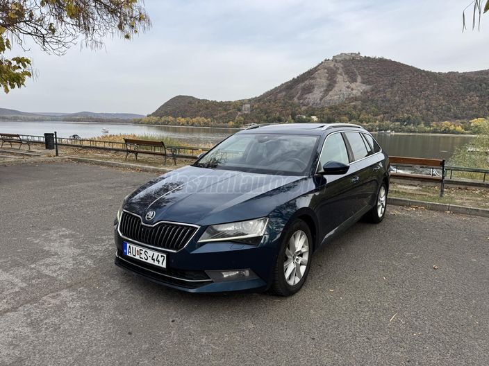 SKODA SUPERB 1.6 TDI Style DSG