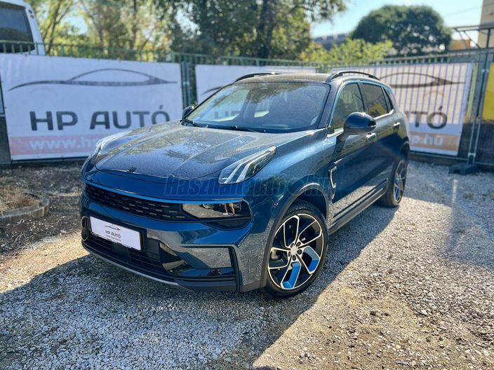 LYNK & CO 01