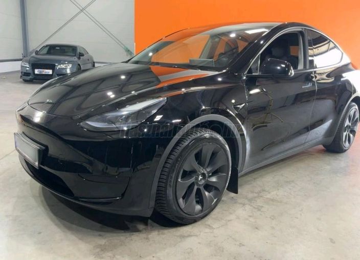TESLA MODEL Y RWD (Automata)