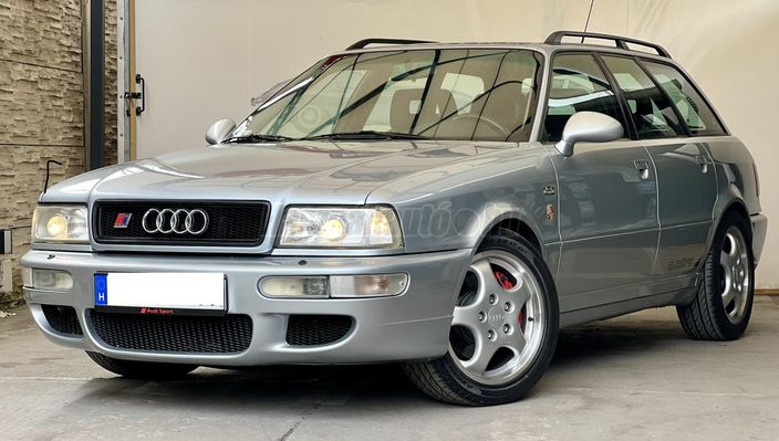 AUDI RS2