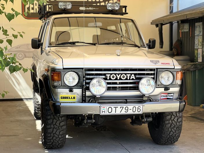 TOYOTA LAND CRUISER 4.0 TD HJ 61 GX