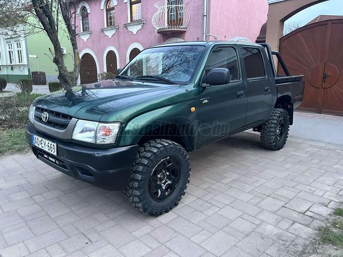 TOYOTA HILUX 2.5 D-4D 4x4 Double Harmony