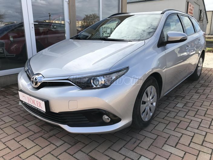 TOYOTA AURIS Touring Sports 1.33 Active Trend