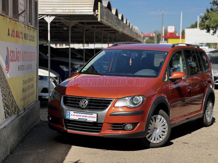 VOLKSWAGEN TOURAN Cross 2.0 PD TDI DPF