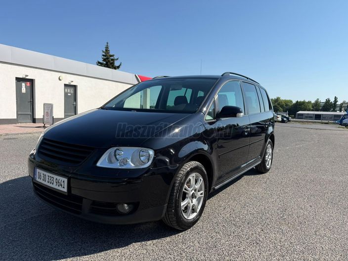 VOLKSWAGEN TOURAN 1.9 PD TDi Highline