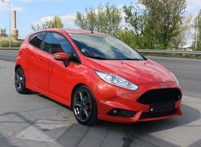 FORD FIESTA 1.6 GTDi ST2 EURO6