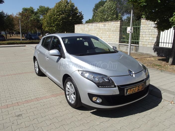 RENAULT MEGANE 1.6 Generation Authentique