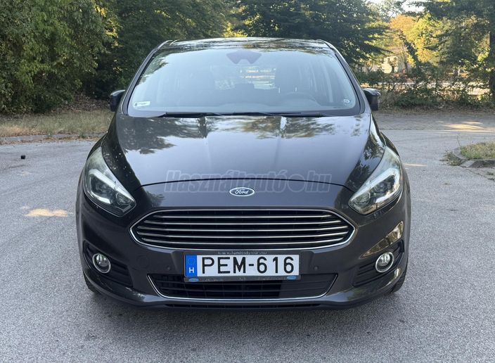 FORD S-MAX 2.0 TDCi Titanium