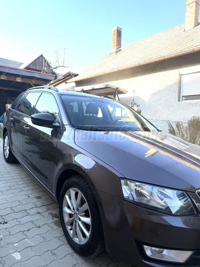 SKODA OCTAVIA Combi 1.6 CR TDI Ambition