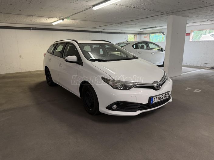 TOYOTA AURIS 1.4 D-4D Active MY17 Tempomat
