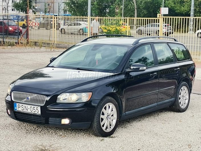 VOLVO V50 2.0 D Summum