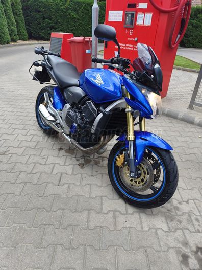 HONDA CB 600 F (HORNET)