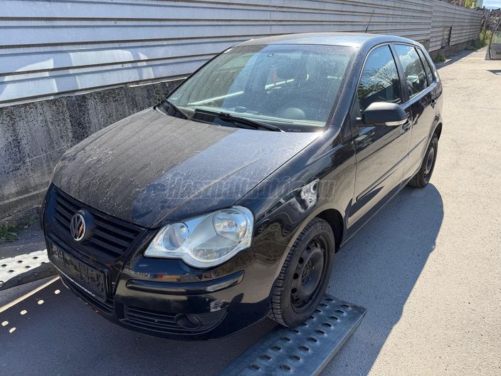 VOLKSWAGEN POLO IV 1.2 65 12V Ice