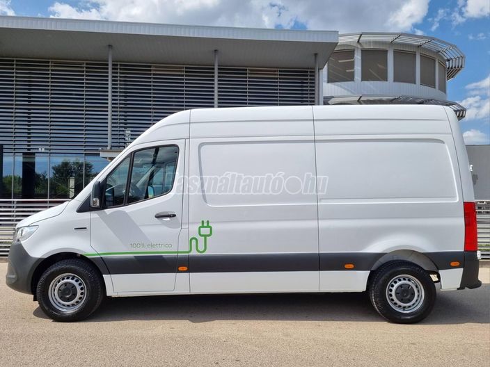 MERCEDES-BENZ SPRINTER eSprinter 910.633.13 47 kWh (Automata)