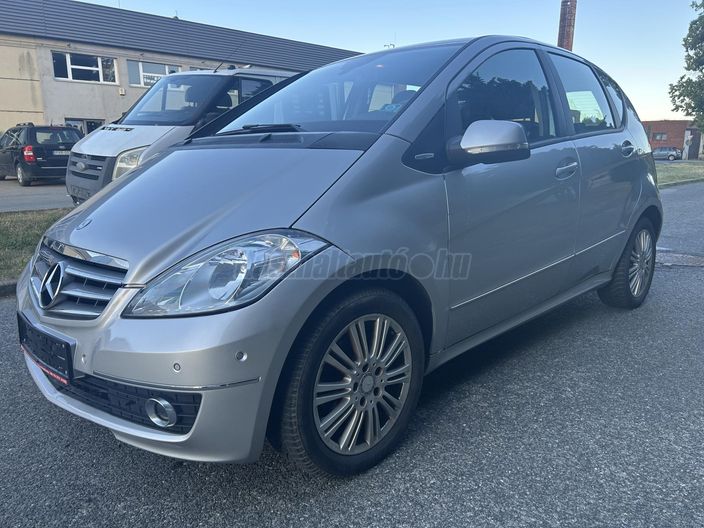 MERCEDES-BENZ A 160 BlueEFFICIENCY Avantgarde
